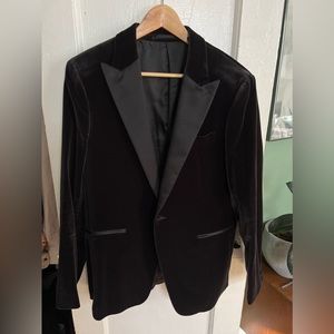 Theory Men’s Black Velvet Tuxedo Jacket